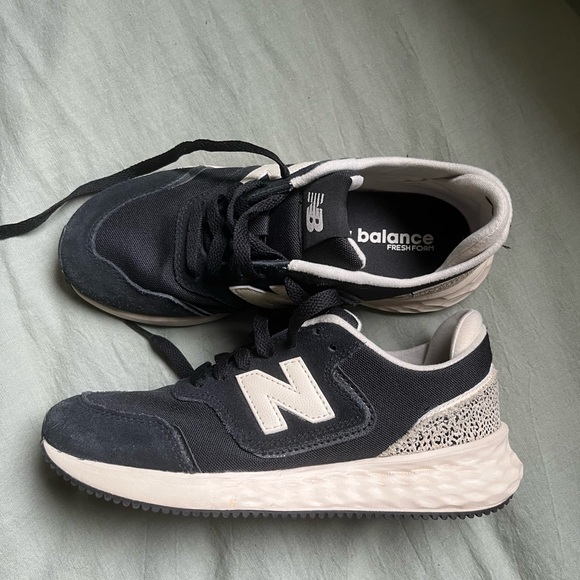 New Balance X-70 - Picture 3 of 5